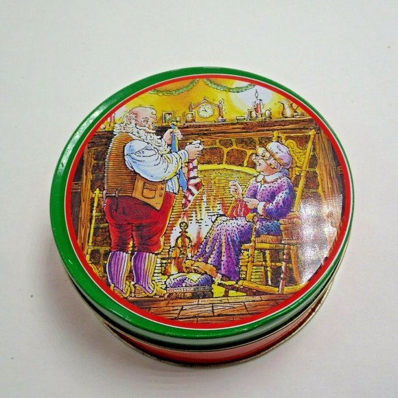 Christmas Tin Santa Mrs Claus Red Round Small - Picture 1 of 5
